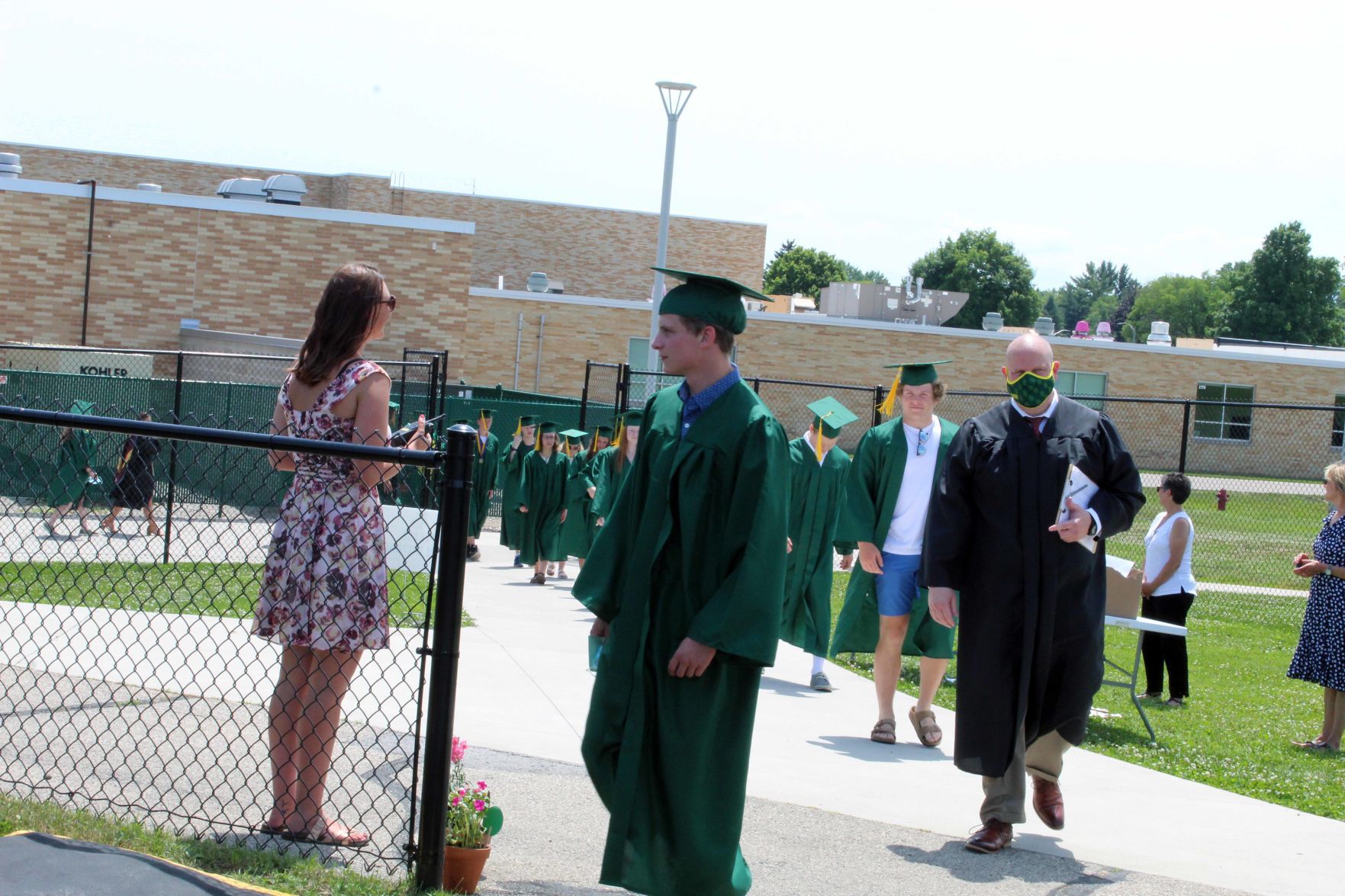 062920- ctzn=news=bdhs032.jpg